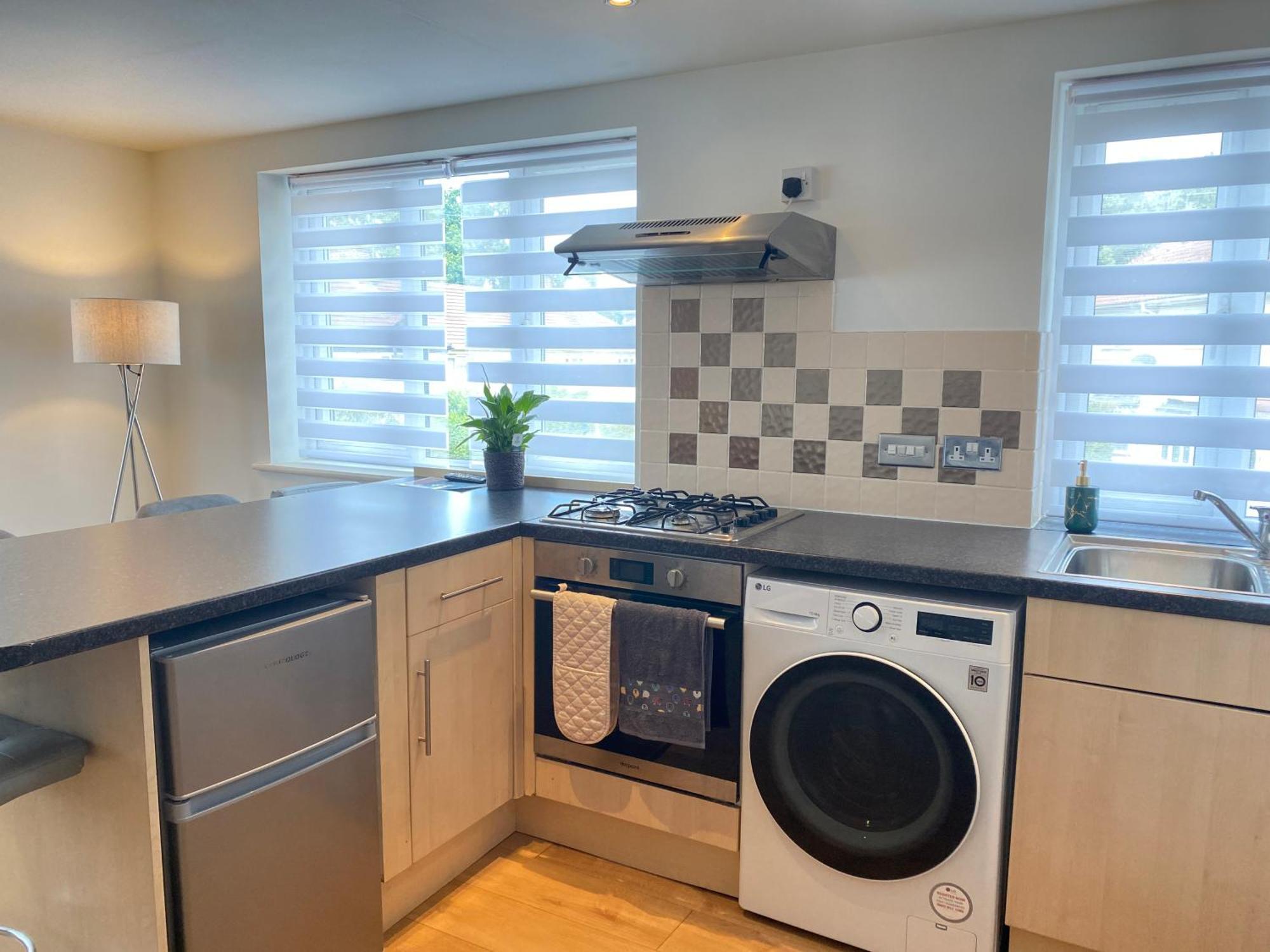 Apartament Sunny Bright Flat Near South Park And Oxfordbrooks Zewnętrze zdjęcie